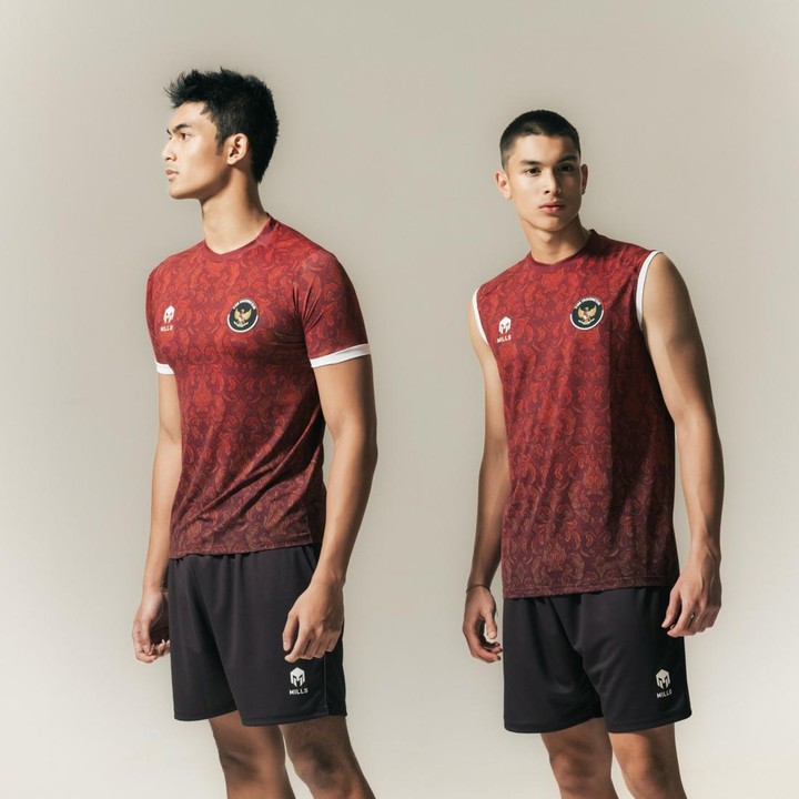 <p>Eddy dan Marco kembali dipercaya untuk menjadi model jersey untuk tim olahraga Indonesia. Sebelumnya, Eddy dan Marco juga sempat terpilih menjadi model untuk jersey Tim Olimpiade Indonesia, Bunda. (Foto: Instagram @timindonesiaofficial)</p>