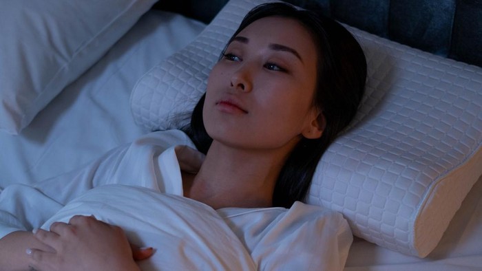 Melakukan body scan secara mental