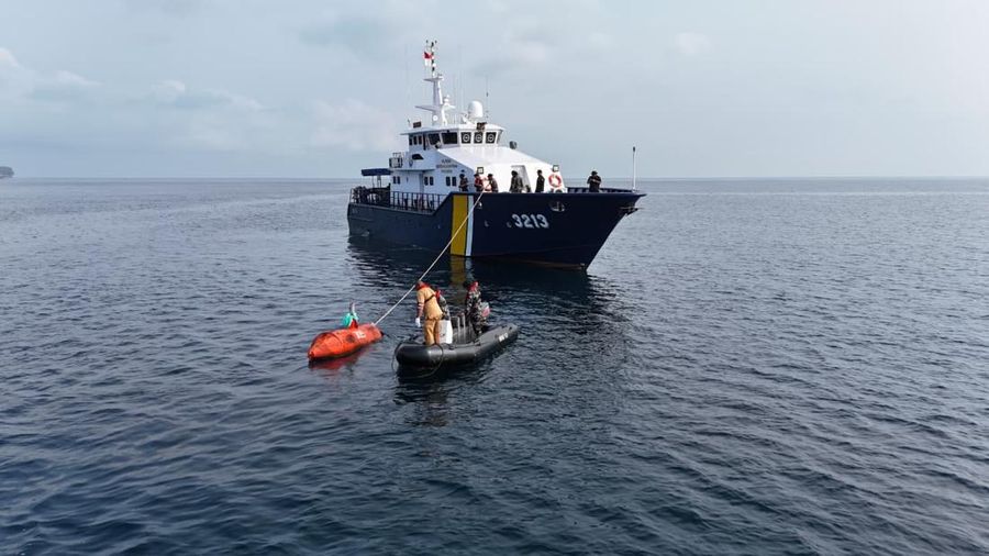 Direktorat Jenderal Pengawasan Sumber Daya Kelautan dan Perikanan (PSDKP) Kementerian Kelautan dan Perikanan (KKP), menangkap satu kapal ikan asing (KIA) asal Filipina nan beraksi di perairan Sulawesi.