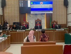 Alasan Dude dan Alyssa Balikin Rp 5,2 M Honor BA Dana Syariah Indonesia