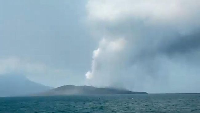 Mengenal Sejarah Krakatau dan Anak Krakatau