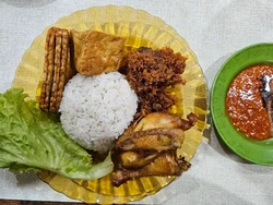 Best Fried Chicken in Jakarta: 5 Places Worth the Trip