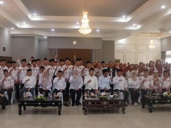 Gubernur NTB Lepas 80 Kafilah ke MTQ Nasional: Juara Itu Bonus