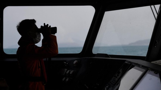 Pencarian Rombongan Jurnalis Berlanjut di Selat Sunda