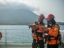 Gunung Anak Krakatau Erupsi Lagi Pagi Ini