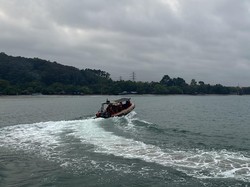 Tim SAR Sisir Pulau Sekitar Gunung Anak Krakatau Cari 5 Jurnalis yang Hilang