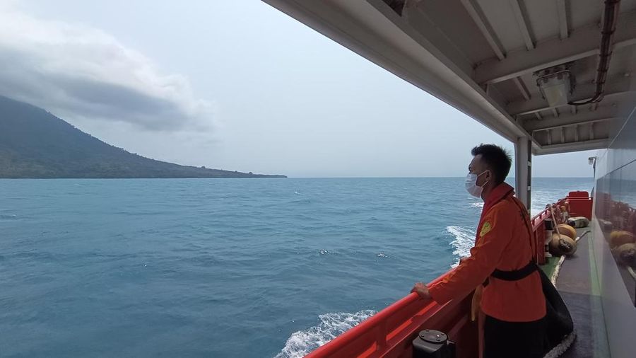 Lima wartawan dan tiga orang lainnya nan lenyap kontak di sekitar Gunung Anak Krakatau, Banten, hingga Rabu (9/9/2026) belum ditemukan.