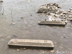 Makam Kuno-Jembatan Tua Muncul Saat Waduk Gajah Mungkur Surut