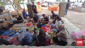 Operasi SAR kapal jurnalis hilang kontak di Dermaga Marina Lippo Carita, Pandeglang, Banten.