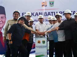 Andre Rosiade: Pembangunan GOR Agus Salim Bukti Komitmen Prabowo untuk Sumbar
