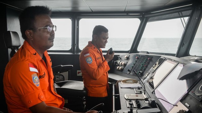 Pencarian Rombongan Jurnalis Berlanjut di Selat Sunda