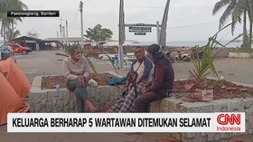 keluarga wartawan hilang, lima wartawan hilang, Gunung Anak Krakatau, Ari Basuki, tim SAR, keluarga korban, wartawan hilang kontak,