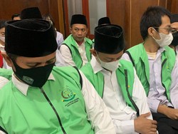 6 Terdakwa Joki UTBK-SNBT di Surabaya Diadili, Ada Dokter Gigi