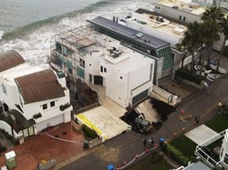 Rumah Rp 183 M Nicolas Cage Nyaris Ditelan Lubang Raksasa!