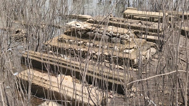 Makam kuno di Waduk Gajah Mungkur, di Kelurahan/Kecamatan Wuryantoro, Kabupaten Wonogiri, Rabu (9/9/2026).