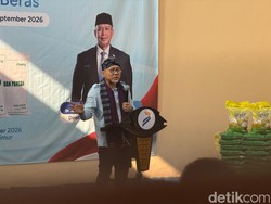 Zulhas Bawa 4 Kabar soal Pangan Saat Kunjungi Kediri