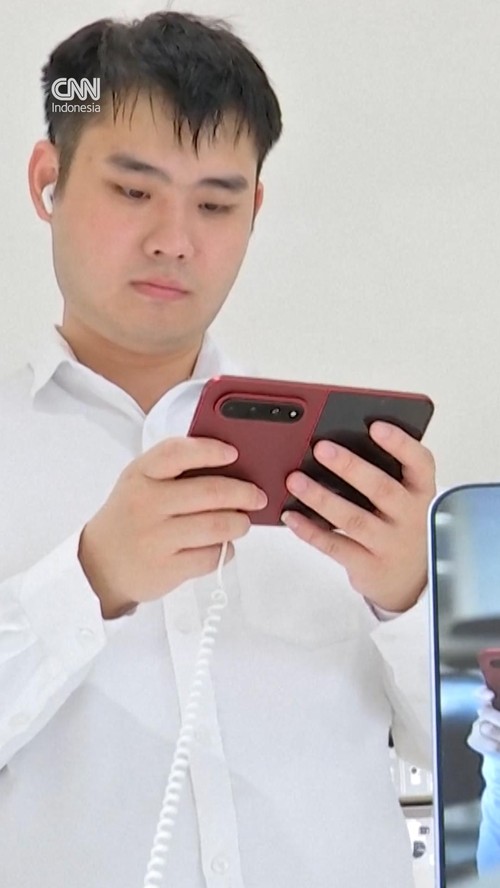 thumbnail video xiaomi 18 fold