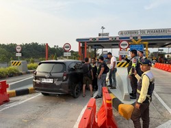 PJR Polda Riau Gerak Cepat Gagalkan Debt Collector Rampas Mobil di Tol