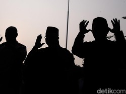 Jalankan Imbauan Khofifah, Masjid se-Jatim Gelar Salat Istisqa pada Jumat