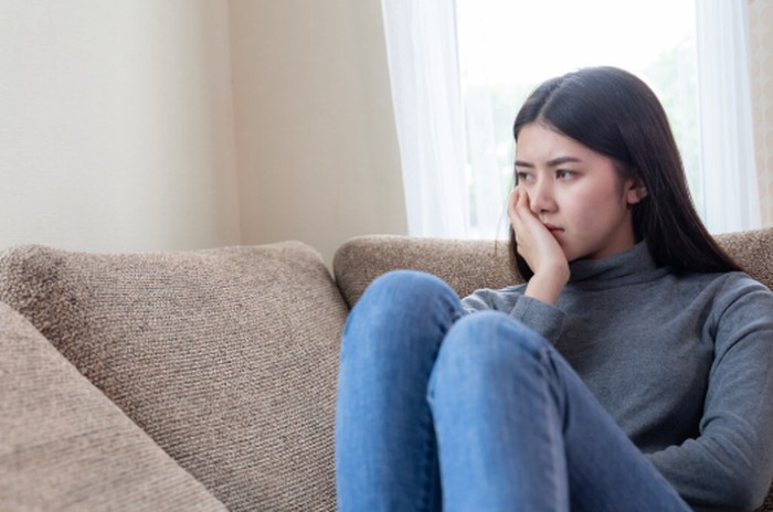 Libra mungkin terlihat selalu tenang dan mampu mengatasi berbagai situasi, tetapi bukan berarti mereka kebal terhadap stres. Drama yang sebenarnya bisa dihindari justru dapat membuat Libra mudah kesal dan kehilangan mood./ Foto: magnific.com/jcomp