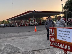 Antrean BBM di SPBU Racing Makassar Mulai Terurai Imbas Sistem Ganjil Genap