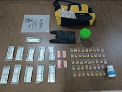 Polisi Tangkap 4 Pengedar Obat Keras Ilegal di Bekasi, 18.044 Butir Pil Disita