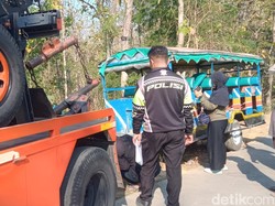 Gagal Nanjak, Sepur Kelinci Rombongan Ibu-ibu PKK Terguling di Krikilan Klaten