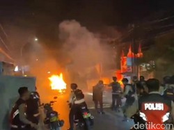 Tawuran Pakai Busur Panah-Petasan di Jalan Borong Raya Makassar