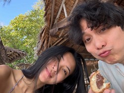 Momen Bulan Madu Dikta Wicaksono & Rachel Florencia, Tampil Mesra di Pantai