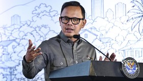 Wamendagri Bima Arya dorong kepala daerah kreatif dalam menggerakkan ekonomi meski ada penyesuaian TKD.