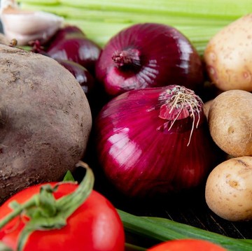 Biar Lebih Awet, Hindari Menyimpan 8 Bahan Makanan Ini di Dalam Kulkas