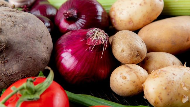 Biar Lebih Awet, Hindari Menyimpan Bahan Makanan Ini di Dalam Kulkas