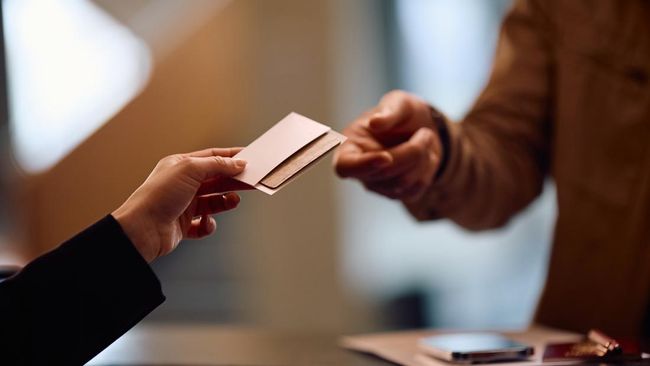Ada Potensi Bahaya, Jangan Simpan Kunci Kartu Hotel Bersama Amplopnya