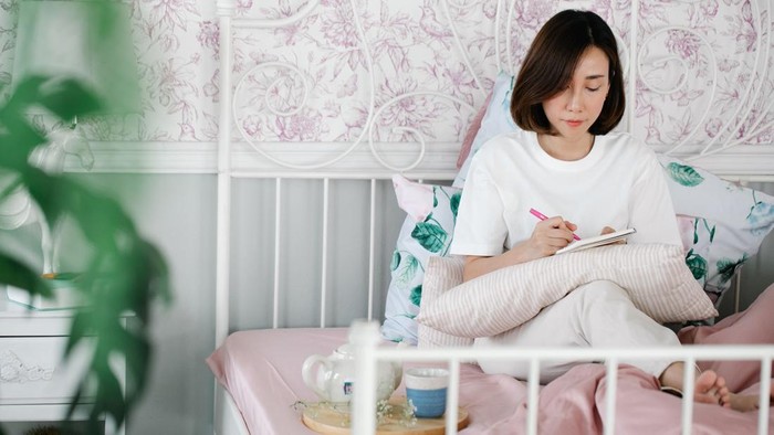 Kapan sih Waktu Terbaik untuk Journaling? Ini Kata Psikolog