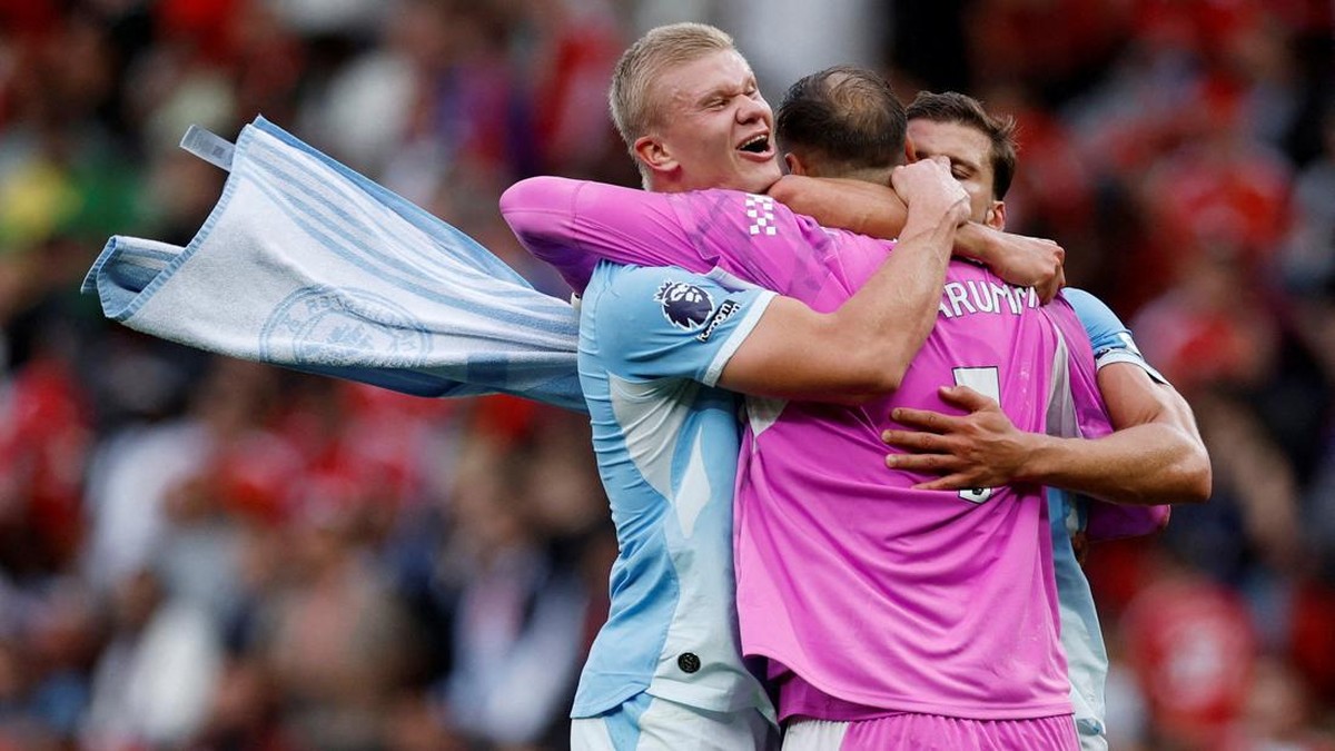 Momen 10 Pemain Manchester City Permalukan MU di Old Trafford