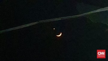 Logo Bulan Bintang Menang di Langit Malam Ini, Ada Fenomena Apa?