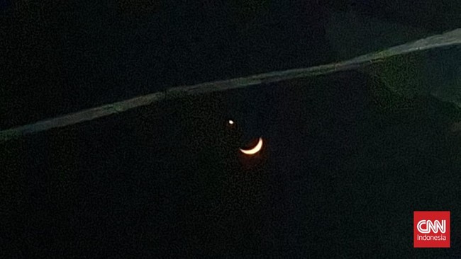 Okultasi Venus oleh Bulan
