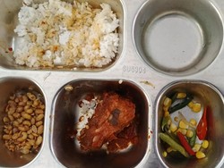 Siswa di Lombok Tengah Temukan Ulat Meliuk pada Menu MBG, SPPG Buka Suara
