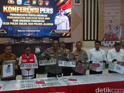 Polda Sulsel Ringkus 17 Penimbun BBM, Total 18,9 Ton Pertalite-Solar Disita