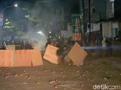 Tawuran di Jalan Borong Raya Makassar Pecah Lagi, Massa Lempar Bom Molotov
