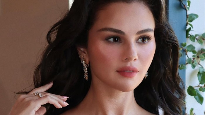 5 Artis dengan Busana Terbaik di Emmy Awards 2026