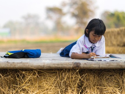 Kembali ke Sekolah Ternyata Bisa Memicu Sumber Stres pada Anak-anak
