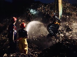 Bupati Bogor: Masih Ada Potensi Titik Panas di Bawah Tumpukan Sampah TPA Galuga