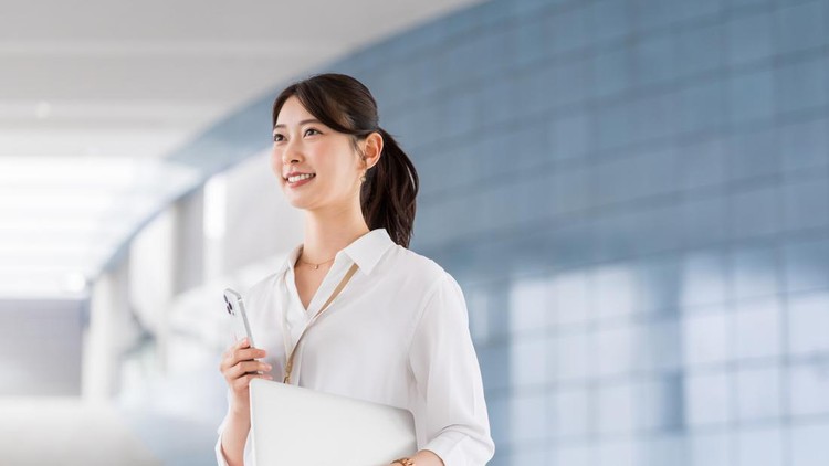 Business woman working in the office