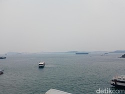 Kabut Asap Selimuti Batam, Kualitas Udara Masuk Kategori Tidak Sehat