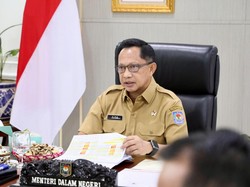 Mendagri Dorong Pemda Gerak Cepat Tangani Karhutla & Cegah Titik Api Baru