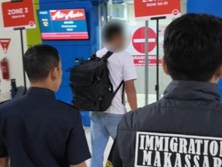 Detik-detik WN China Ditangkap di Bandara, Tombak-Santap Penyu di Raja Ampat