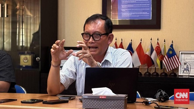 Pakar Hidrodinamika dari Fakultas Teknologi Kelautan Institut Teknologi Sepuluh Nopember (ITS) Surabaya, Prof Ir I Ketut Aria Pria Utama