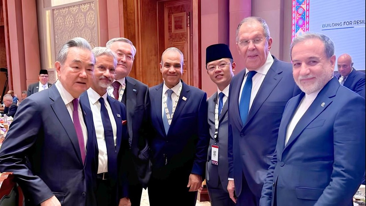 Sugiono Bawa "Oleh-Oleh" India, Sebut Pentingnya RI Hadir di BRICS