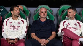 Soccer Football - LaLiga - Elche v Real Madrid - Estadio Manuel Martinez Valero, Elche, Spain - September 15, 2026 Real Madrid coach Jose Mourinho looks on REUTERS/Pablo Morano